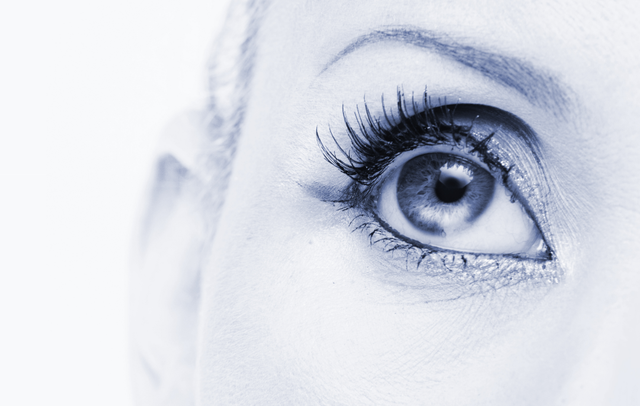 割完双眼皮注意事项，割完双眼皮后的注意事项（做好6点能减少疤痕生成）