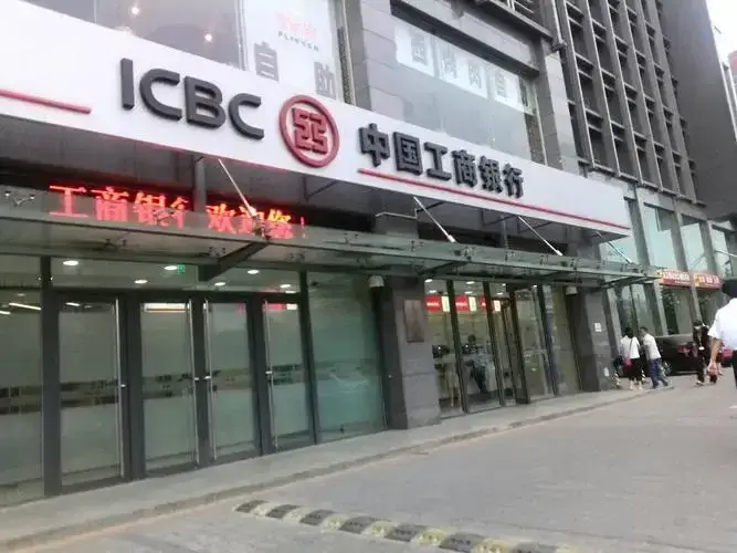 你身边有参与P2P理财遭遇损失的熟人吗？现在状态什么样子？