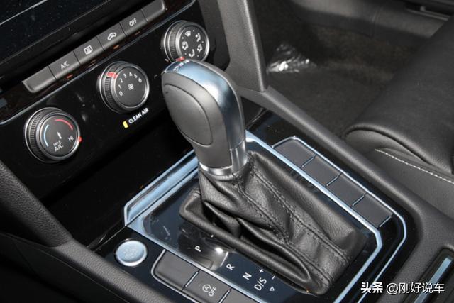 magotan大众是什么车，迈腾轴距多少米（从历史的角度还原一个真实的大众迈腾）