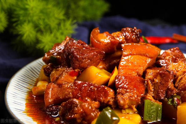 100kcal是多少卡路里，kcal是多少卡路里（100卡路里的食物有多少）