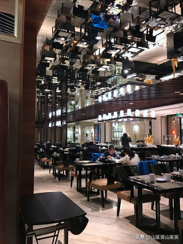 哈尔滨市有特色的西餐，<三>伏尔加庄园城堡西餐厅