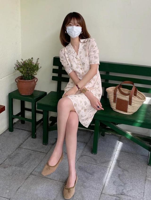 轻熟风是什么风格，轻熟风是什么意思的（奔四女人别强留少女感）