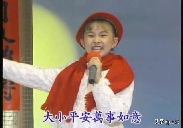 卓依婷个人资料，卓依婷资料（卓依婷怎么就成了你爸的春节限定梦中情人）