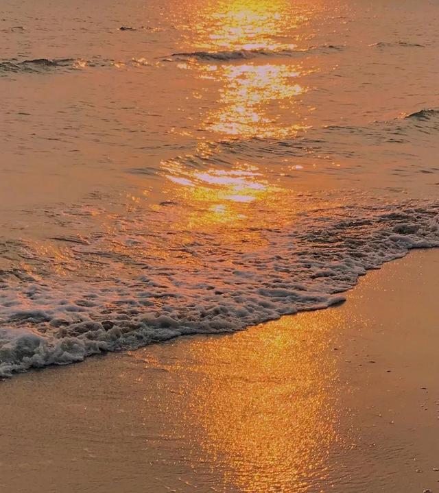 聊天回复技巧软件，怎么聊天找话题（和人聊天不知怎么回复）