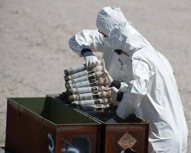 穿甲的神兵利器贫铀弹，这种丧心病狂的弹药