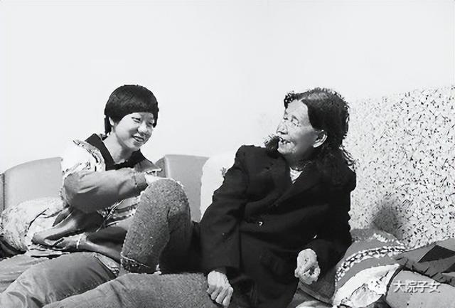 乃格兰什么意思，乃格兰是哪儿的话（鲁一夫│《奶奶》）