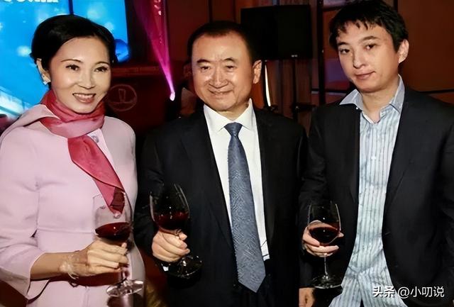 万达老总王健林：尽孝百岁父亲，一生0绯闻，头疼独子王思聪婚事