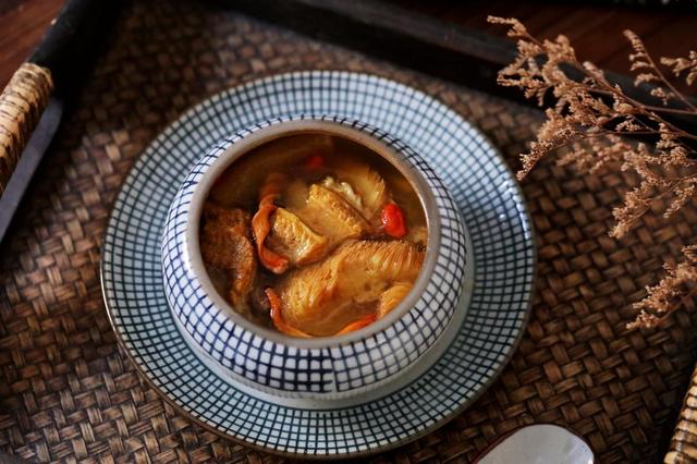 猴头菇的家常做法，猴头菇的家常做法有哪些（超好喝的猴头菇排骨汤）