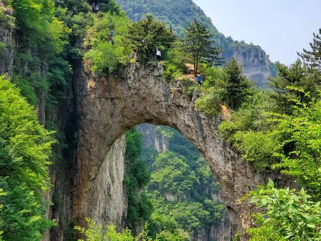 酌酒是什么意思，听雨、酌酒、焚香、抚琴、对弈、探幽、侯月……