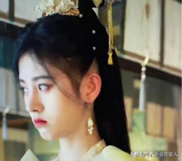 杨幂的发际线是什么样的，14位明星增发妙招