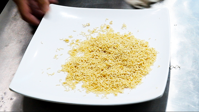 虾怎么做好吃又简单，虾怎么做好吃又简单 水煮虾（教你5道大虾的做法）