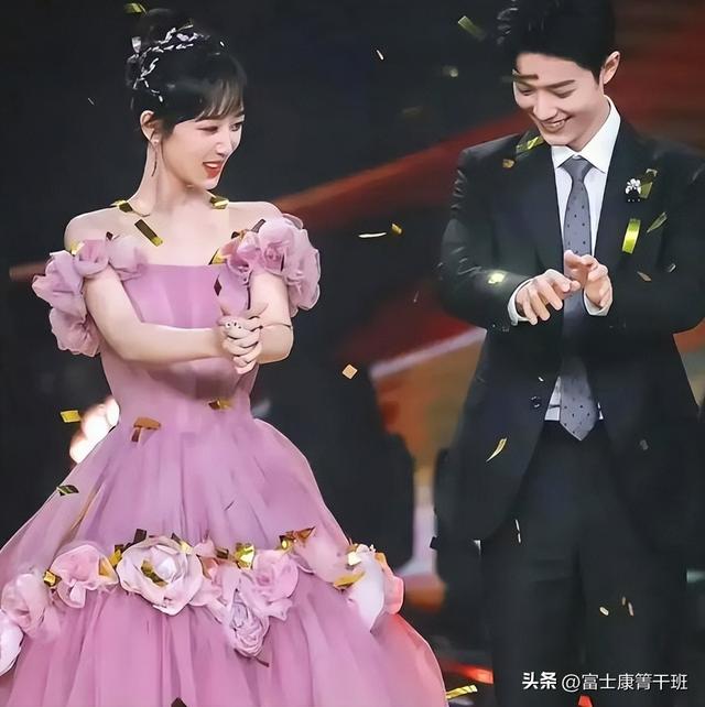肖战有没有绯闻，杨紫肖战再传绯闻，网友：离谱