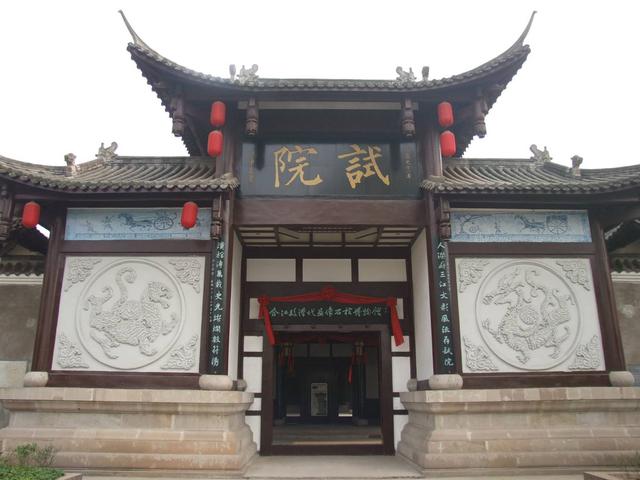 王安石的诗有哪些，王安石有哪些著名的诗（王安石一生创作1600多首诗）