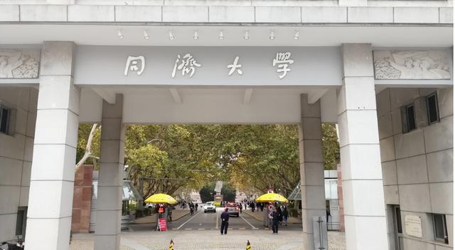 河南高考考生人数2022，2022河南高考一本录取人数及录取率是多少（却6所985、31所211断档）