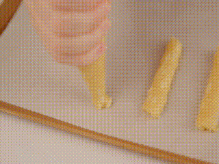 芝士可以生吃吗，奶酪片怎么吃生吃吗（自制宅家小零食）