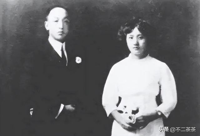 董竹君第二任丈夫，董竹君为何不再婚（董竹君和她近一个世纪的传奇人生）