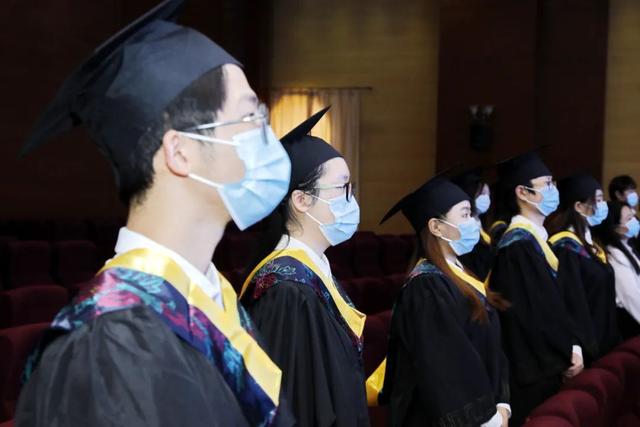 上海中侨职业技术大学好不好，排名怎么样评价如何（中侨职业技术大学首届本科生毕业）