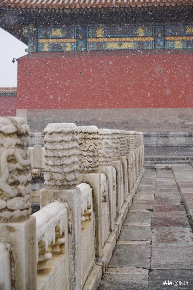 冬天去北京怎么玩，冬天去北京要注意什么（<附低体力拍照攻略>）