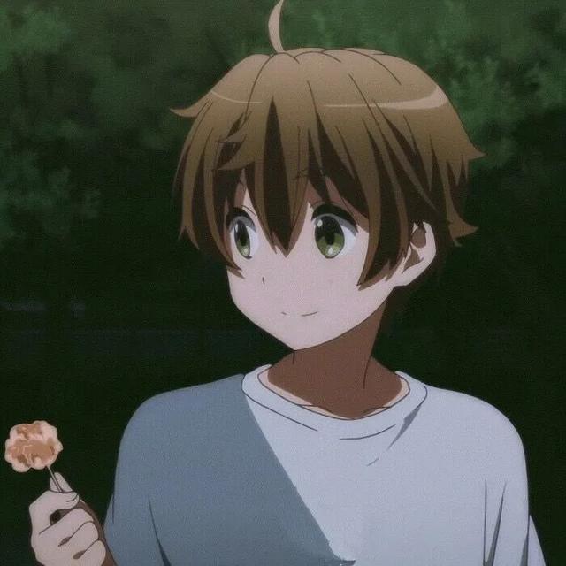 中二病女生特点，中二病也要谈恋爱／动漫女生头像微信（精选中二病也要谈恋爱动漫情侣头像大全）