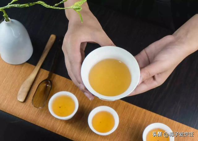 花茶怎么泡最好，花茶的正确泡法（行家：学会这3个技巧）