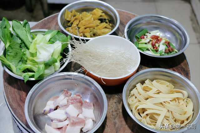 冬季食谱家常菜，冬天能吃什么菜有营养（6道适合冬天吃的家常菜）