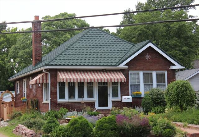 树脂瓦一般寿命多长，树脂瓦寿命多少年（农村曾经风靡一时的树脂瓦）