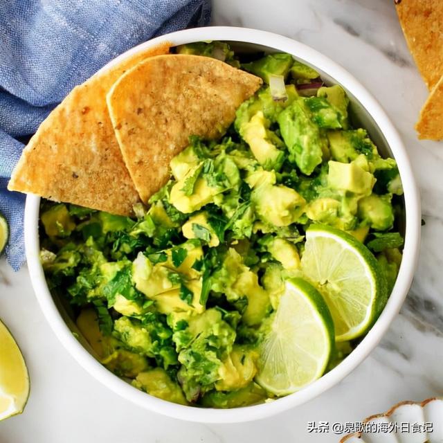 牛油果是什么味道，牛油果吃起来什么味道（牛油果Guacamole）