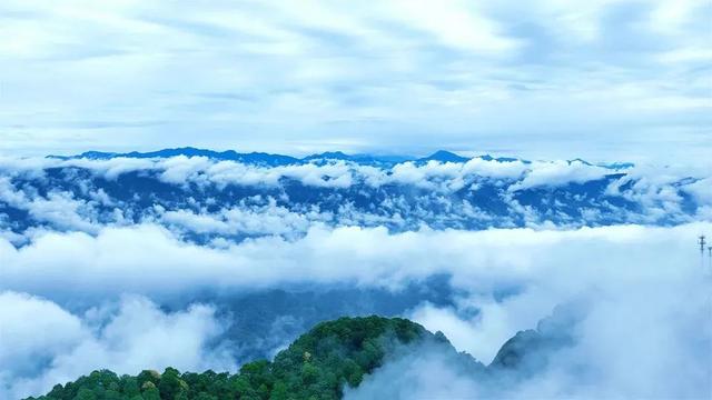 雅安爬山推荐，耍水、徒步、爬山、云海任你选