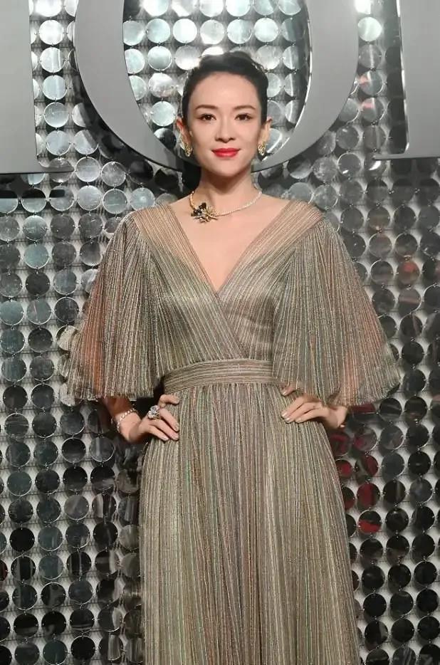 章子怡演过的电影，章子怡和周润发一起演过哪部电影（国际影后 章子怡）