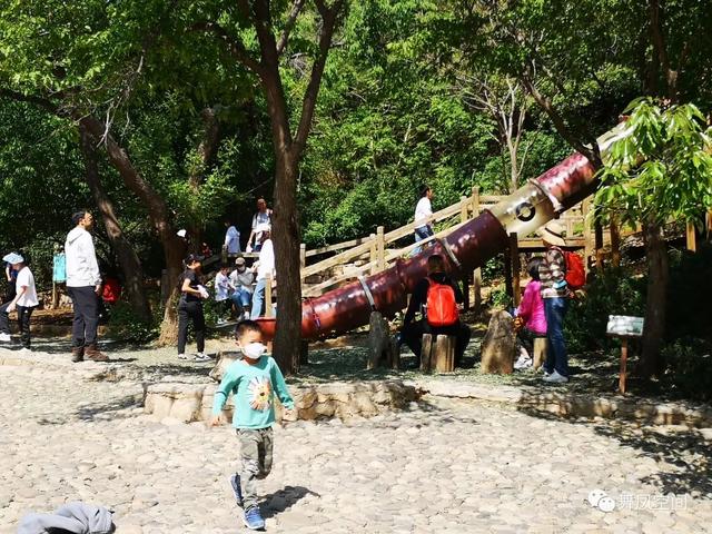 北京西山森林公园，北京西山森林公园登山路线推荐（西山国家森林公园）