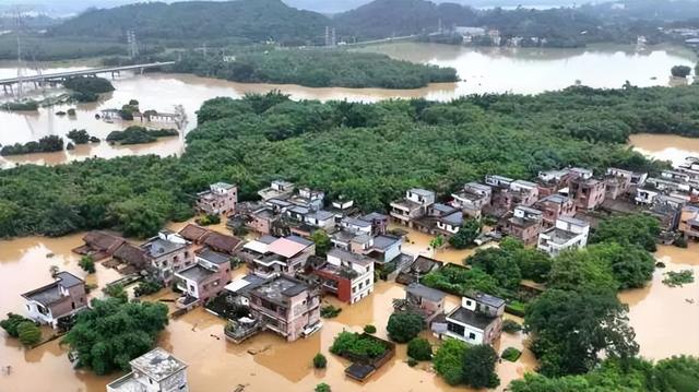 暴雨是自然灾害吗，大暴雨属于自然灾害吗（2022年全国十大自然灾害）