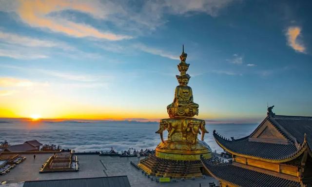关于峨眉山的诗句，千年唐诗，还原峨眉山最美风景