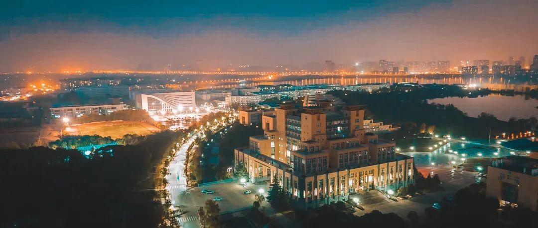 武汉江汉大学（湖北这所大学）