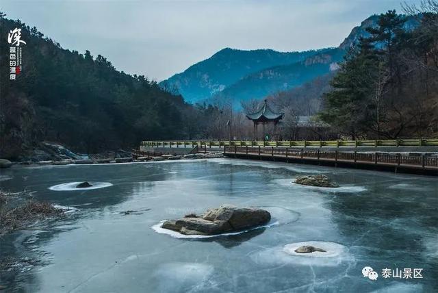 飞瀑流泉造句大全，飞瀑流泉下一句（遇见最美的彩石溪）