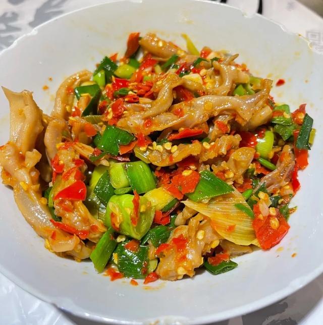 长沙湘菜馆排名第一，2021长沙湘菜馆十大排行榜 火宫殿上榜（网友：谁拿破碗招待客人）