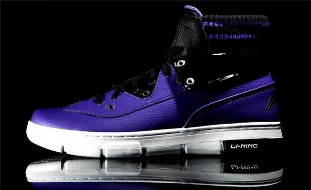 李宁篮球鞋怎么样，李宁和安踏哪个好（李宁做了一双更强的“超轻”篮球鞋）