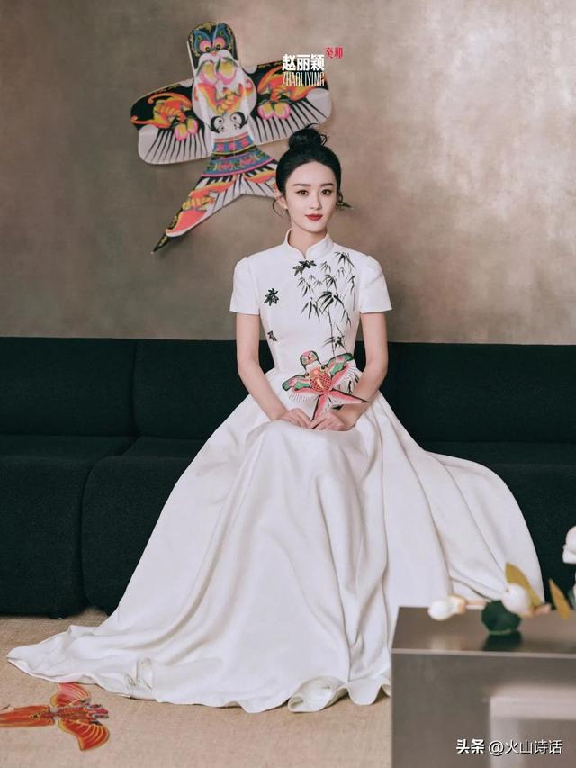 赵丽颖会唱歌吗，赵丽颖2006年唱歌（赵丽颖献唱春晚）