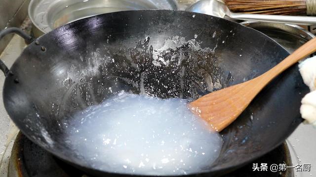 凉粉做软了已经凝固怎么补救，红薯凉粉做的太软了怎么办（用一包淀粉教你做）