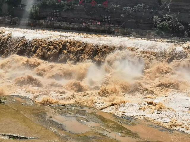 山西黄河壶口瀑布，怎么去山西黄河壶口瀑布（黄河壶口瀑布）