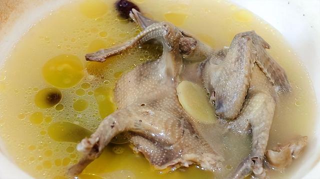 马蹄粉的功效与作用，马蹄粉有什么作用呢（建议中老年人：少吃米面主食）