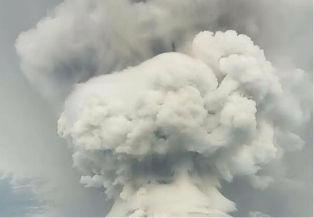 酸雨的ph值是多少，酸碱度ph值范围（中国小伙戴上防毒面具）