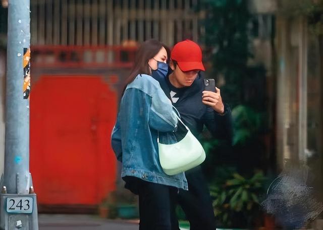 陈乔恩，陈乔恩吴磊实锤（与男友晒照庆相识3周年图片）