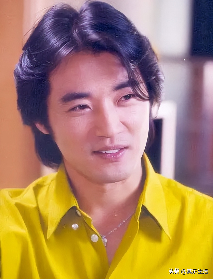 《白领公寓》播出20年,安在旭儿女双全,董洁的颜值巅峰