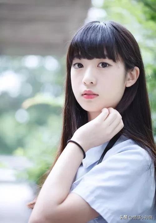 超好看少女壁纸，美图分享<38张>