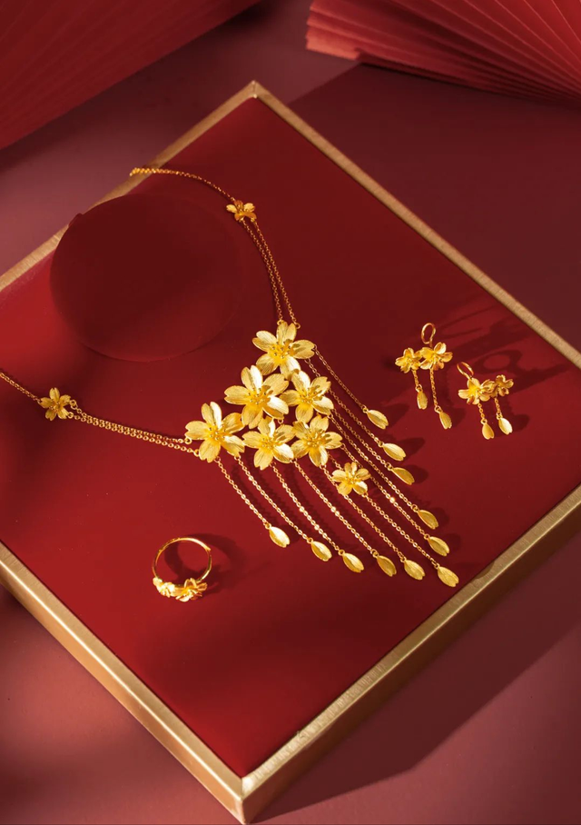 国内知名珠宝品牌你知道几个呢，买珠宝选什么牌子好