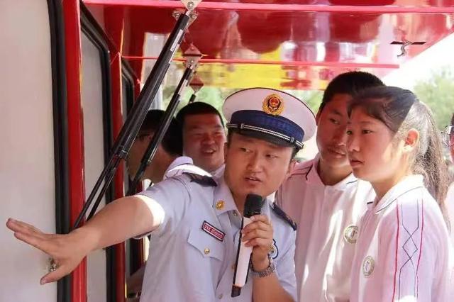 优秀毕业生主要事迹怎么写，大学生优秀毕业生主要事迹怎么写（青春启航—克职院优秀毕业生典型事迹分享）