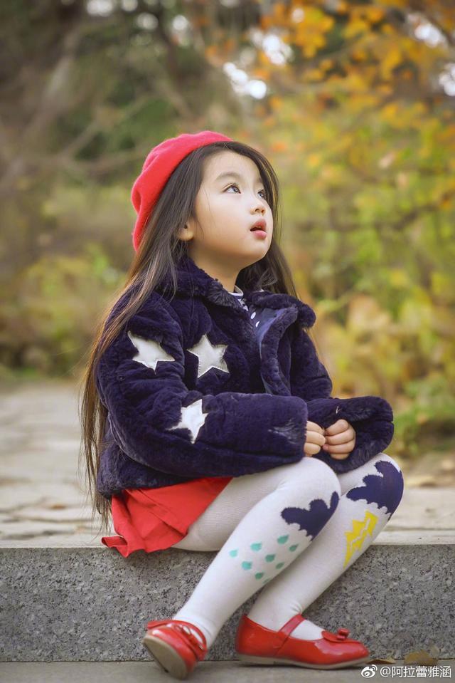 爸爸去哪儿阿拉蕾，爸爸去哪儿第五季董力阿拉蕾回归（还记得《爸爸去哪儿4》里的阿拉蕾吗）