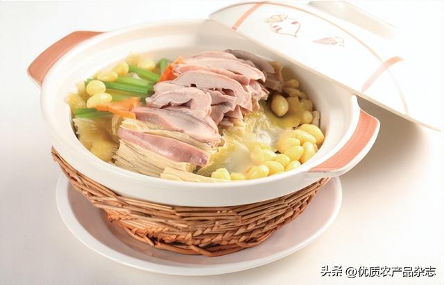 银杏树的介绍和特点，银杏树的介绍和特点+图片（秋风起银杏黄：明明白白吃白果）