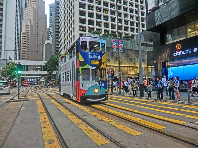 去香港旅游注意事项，香港旅游注意事项禁止喂养鸽子吐痰违反将被刑事检控（整理出这篇最全攻略）