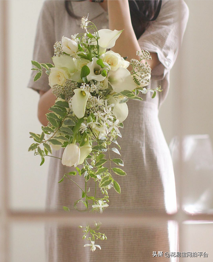 和花有关的新婚祝福语，新婚带花祝福语（布置婚礼用这些鲜花，浪漫唯美）